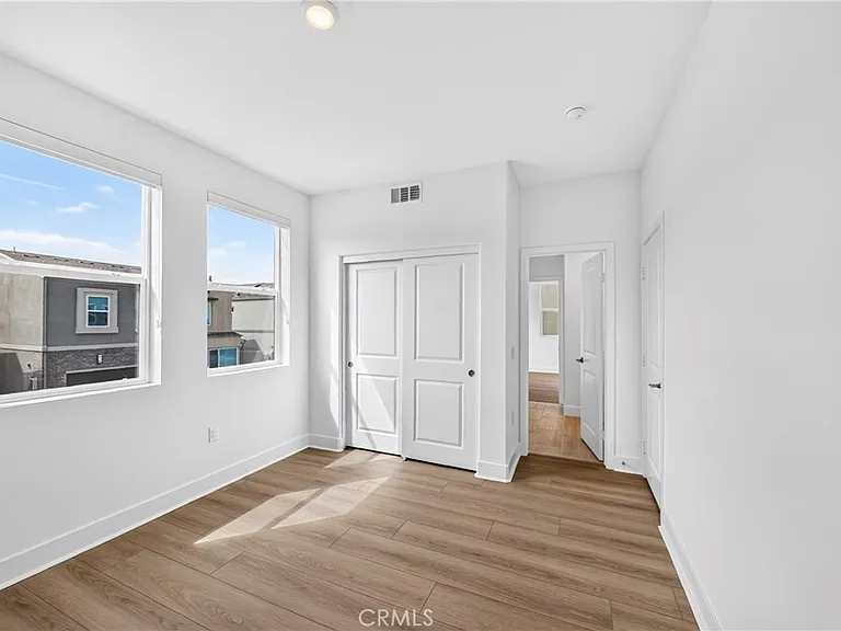 1041 Citrus Ave — Photo 22
