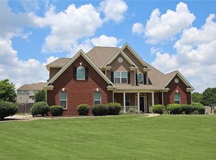 522 Windy Trl, Bethlehem, GA 30620