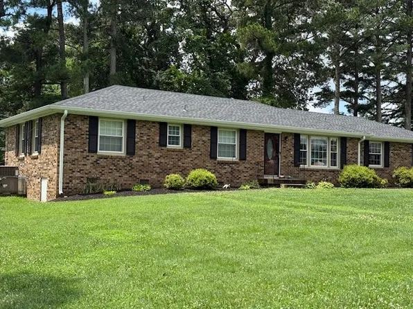 318 Ridgeland Dr, Clarksville, TN 37043