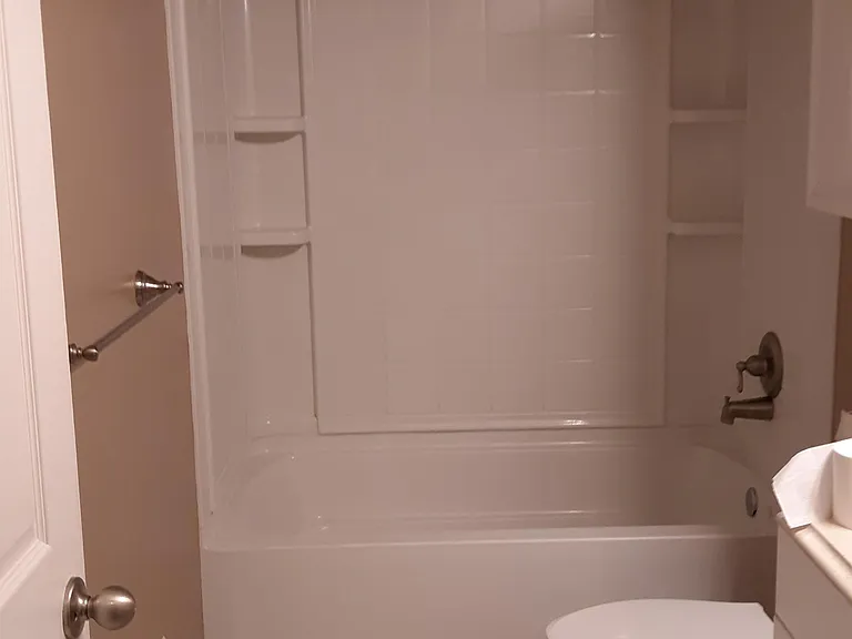 5700 Longview Dr — Photo 6