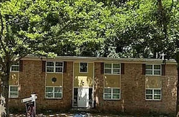 2nd image of 1610 Line Cir #4