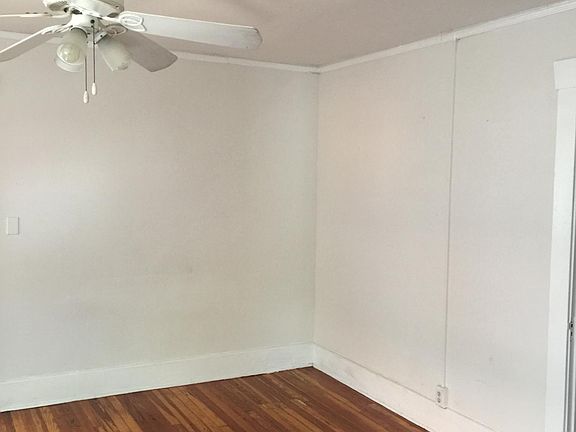 3rd image of 324 4th St S