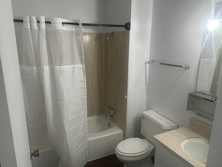 Just Renovated 2 Bed / 2 Bath Tucked Back in a Queit Foothills 4-Plex — Photo 28
