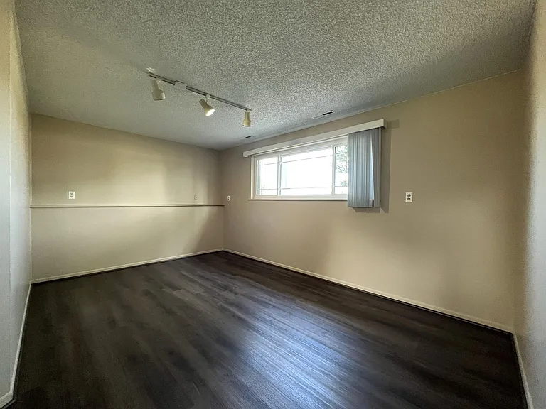743 Boltz Dr — Photo 24