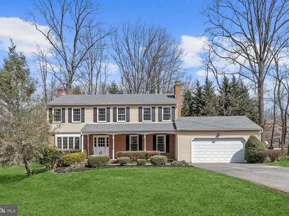 4 Nantucket Garth, Phoenix, MD 21131