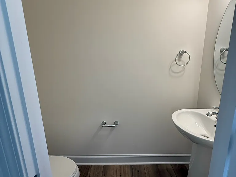 40 Clementine St — Photo 4