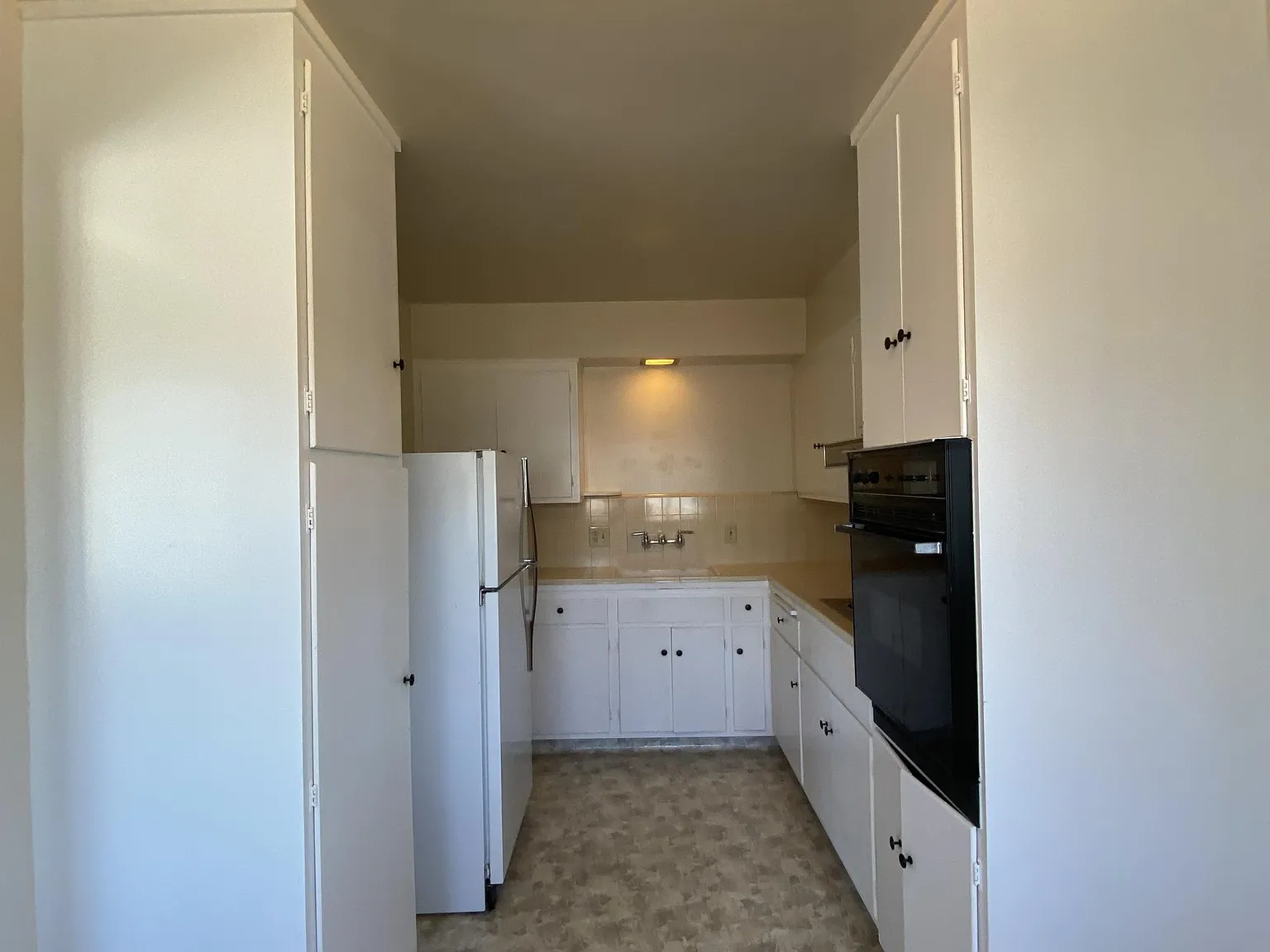 796 Masson Ave - 3 — Photo 4