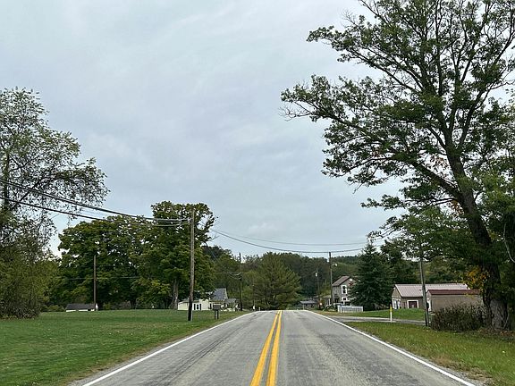 4th image of 265 Ferncliff Rd