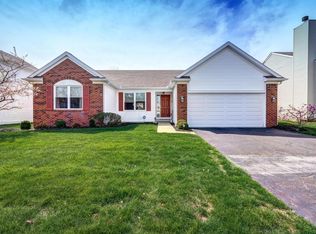204 Fox Hall Dr, Pataskala, OH