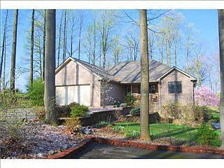 2nd image of 10584 N Bunker Hill Ln