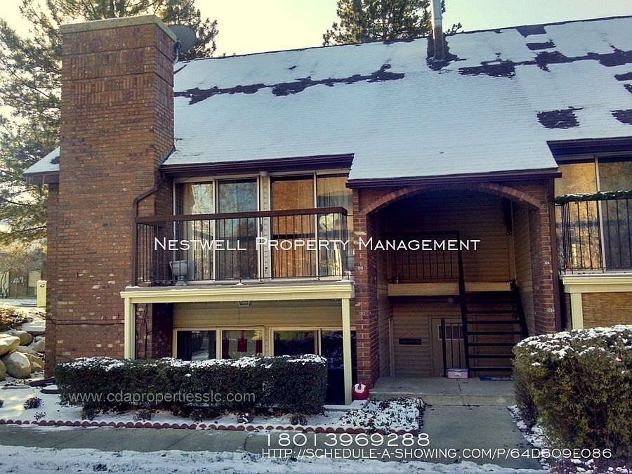 1st image of 1215 E Cottonwood Hills Dr