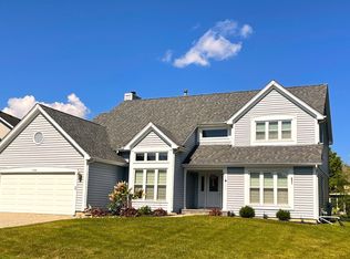 1134 Oxford Ln, Lake Zurich, IL