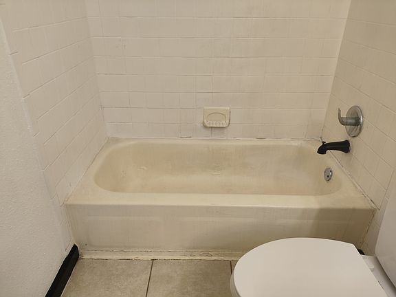 3rd image of 4149 S Semoran Blvd APT 9