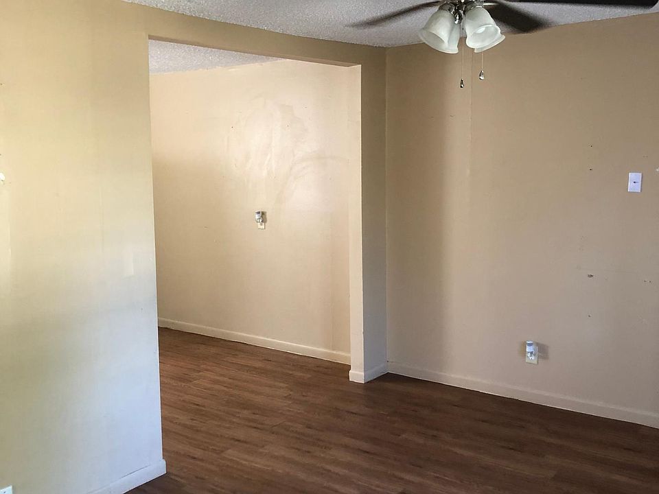 1st image of 1302 S Bowie Dr