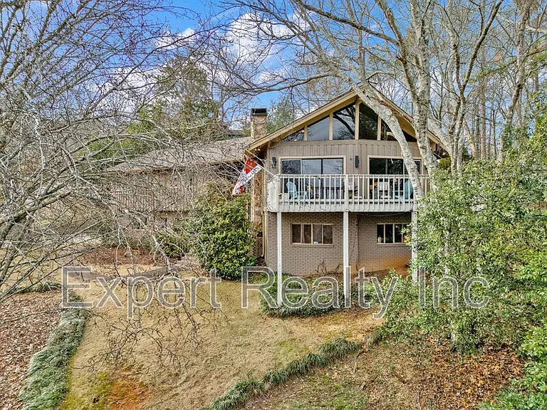 373 Laredo Dr — Photo 36