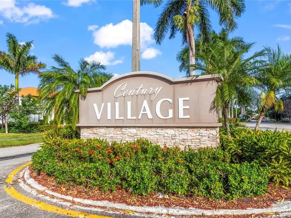 105 Wellington L, West Palm Beach, FL 33417