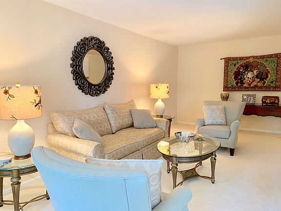 4th image of 222 Martling Ave APT 4P