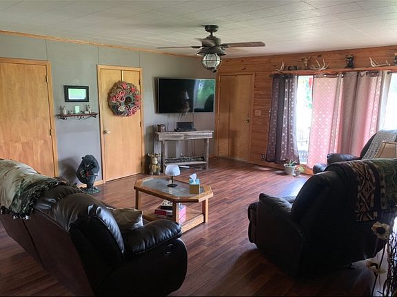 4th image of 616 W Central Ave
