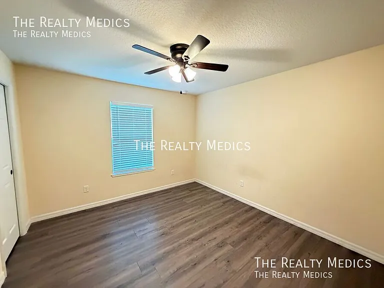 2574 SW 164th Street Rd — Photo 16