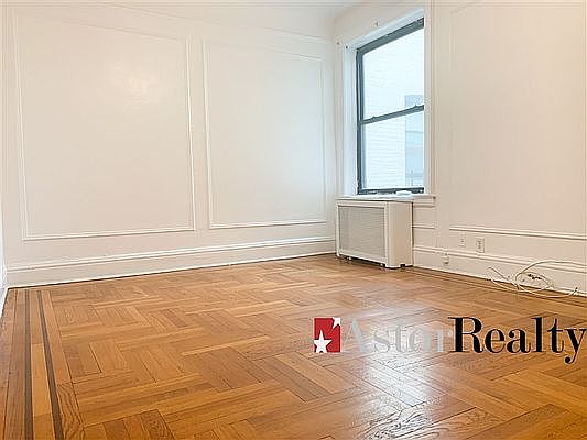 1st image of 30-31 34th St #4A