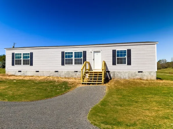 535 Yancey Road, Arnoldsville, GA