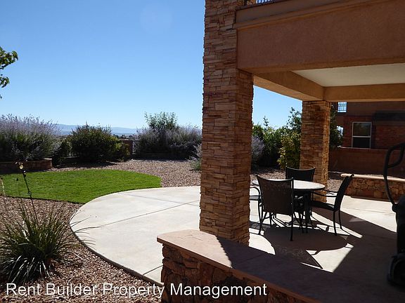 4th image of 10012 Avenida Vista Sol NW