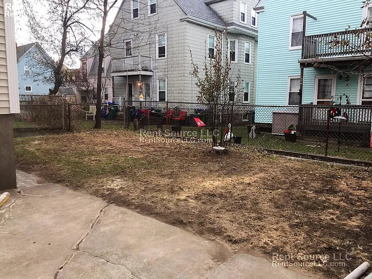 537 Main St #2 — Photo 41