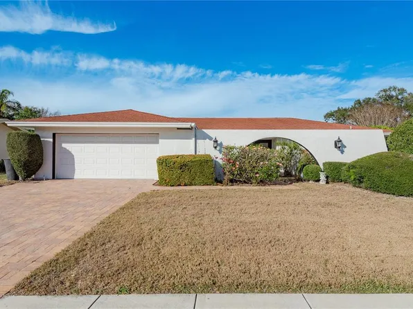 2654 Augusta Dr N, Clearwater, FL 33761