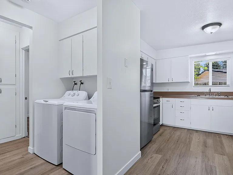 4902 W Targee St — Photo 10