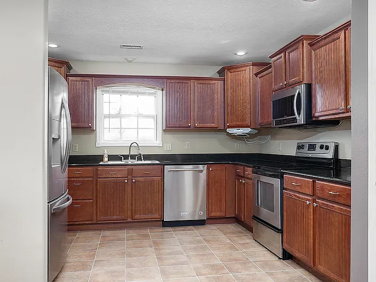 835 E Country Ridge St — Photo 9