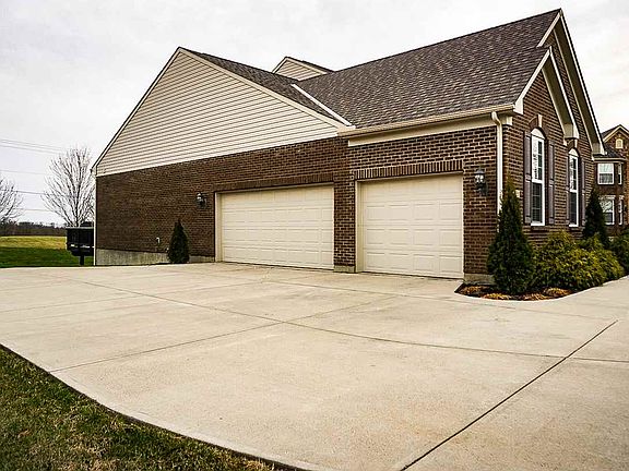 2nd image of 2755 Zachary Ct