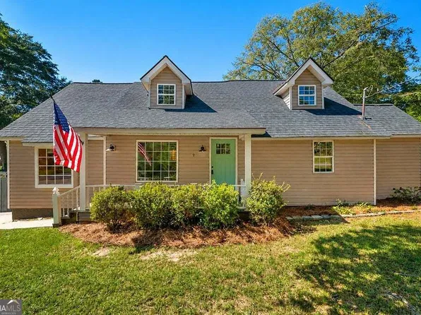 9 Kings Ct NE, Rome, GA 30161