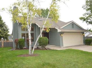 5716 83rd St, Kenosha, WI 53142