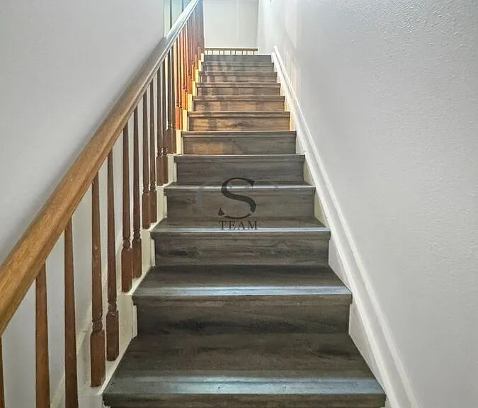 210 Circle St #5 — Photo 5