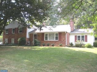 209 Brookmead Rd, Wayne, PA 19087