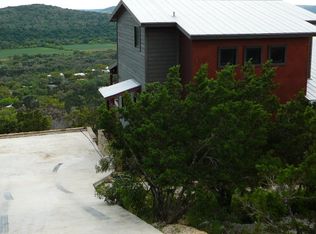 474 Catclaw Rd, Concan, TX 78838