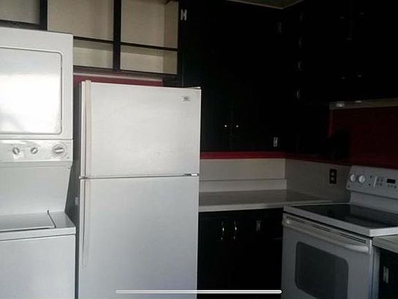 3rd image of 2110 NW Arlington Ave
