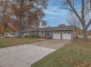 7230 Conser St, Overland Park, KS 66204