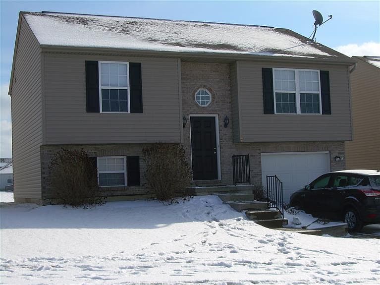 1st image of 752 Ackerly Dr