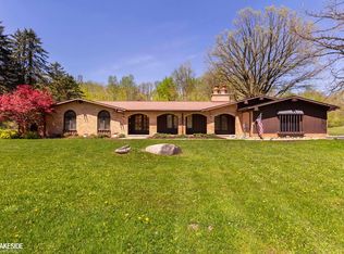 16044 Hough Rd, Allenton, MI 48002