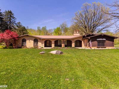 16044 Hough Rd, Allenton, MI, 48002