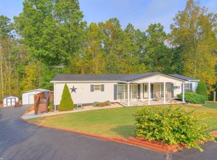 5501 Cloyds Wood Dr, Dublin, VA 24084