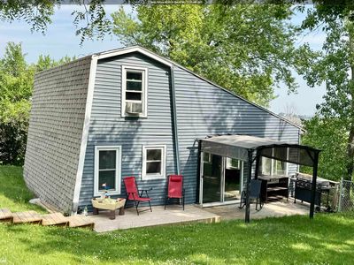 6033 N Lakeshore Dr, Brooklyn, IA, 52211