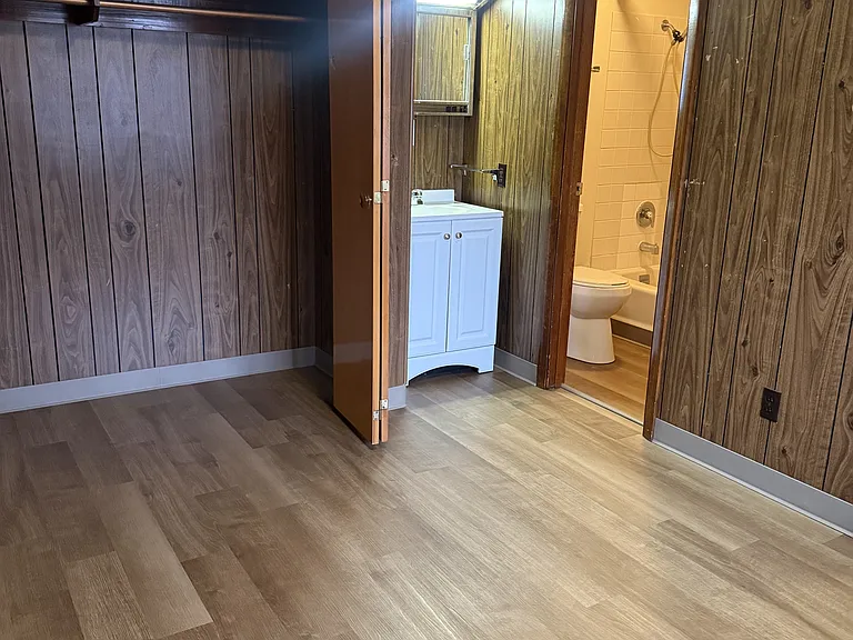 405 Slater St #8 — Photo 7