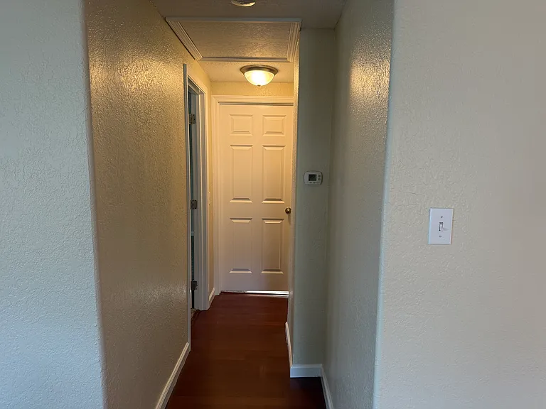 407 E Wayne St — Photo 7