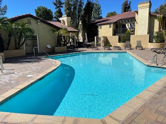 Remodeled Jacuzzi & Pool