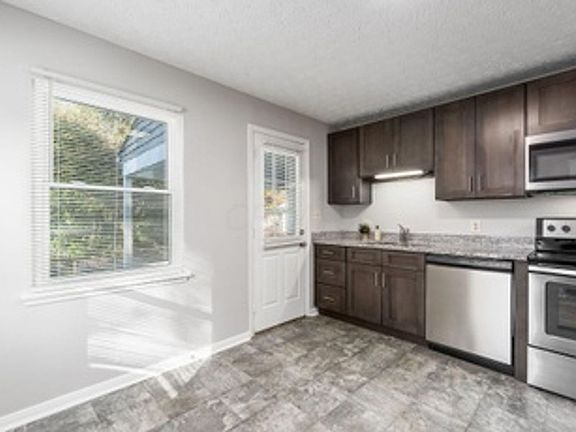 5th image of 5593-5595 Indianola Ave #5593