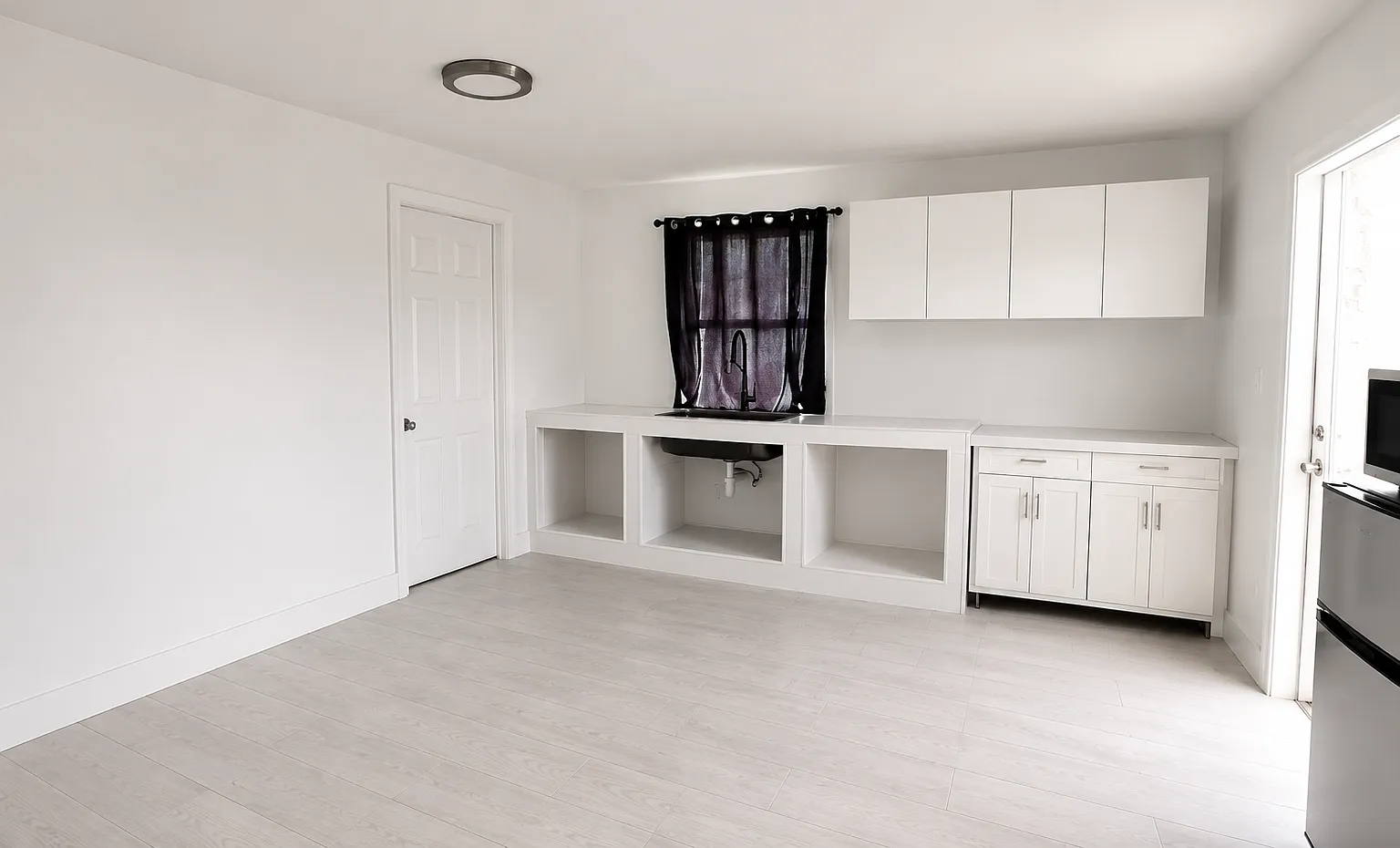 1 bed, 1371 sqft, $1,200 — Photo 3