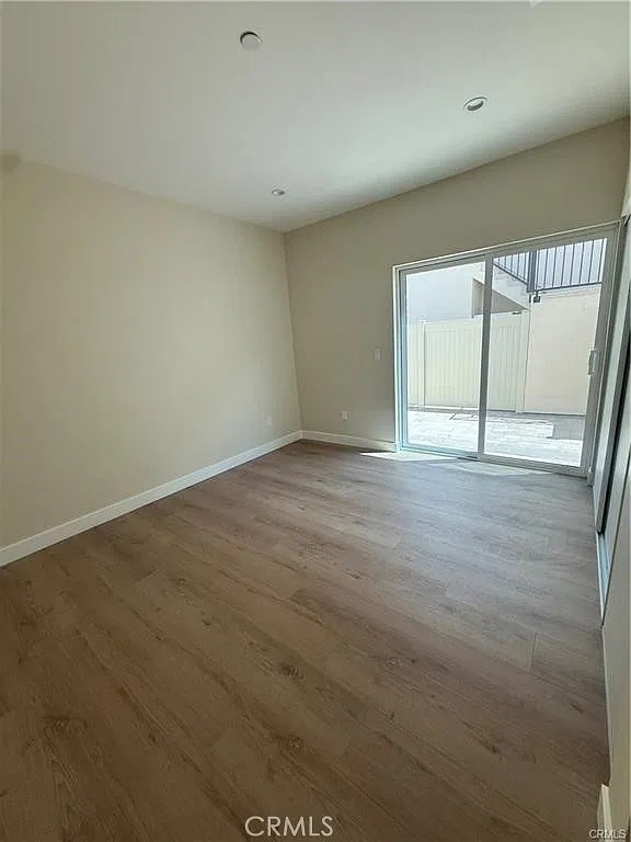 3 bed, 1300 sqft, $4,000 — Photo 3