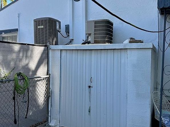 miami-florida-443595097 picture